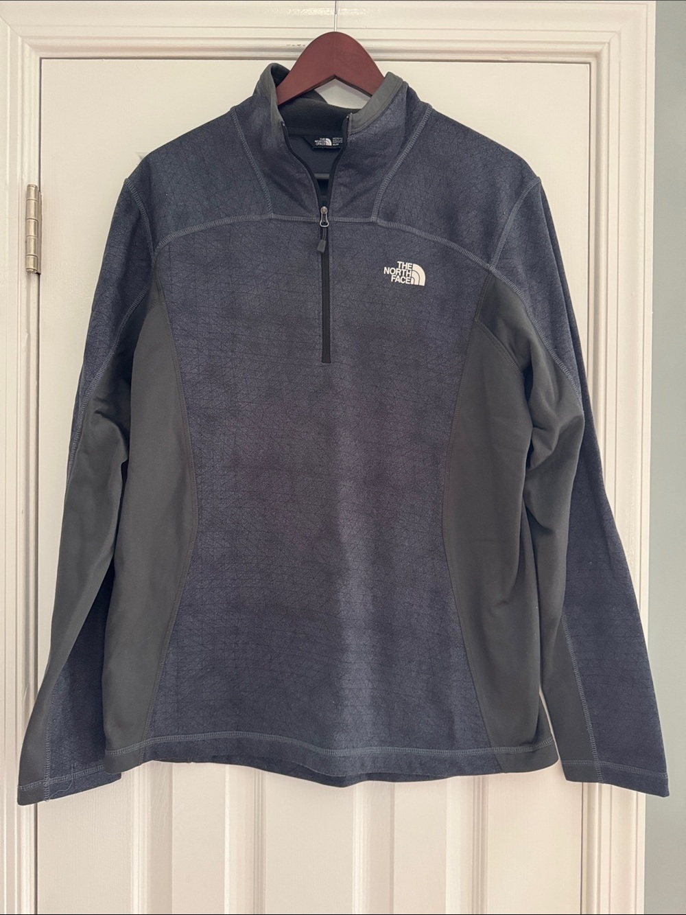 The North Face Navy and Gray Fleece Quarter Zip Pullover